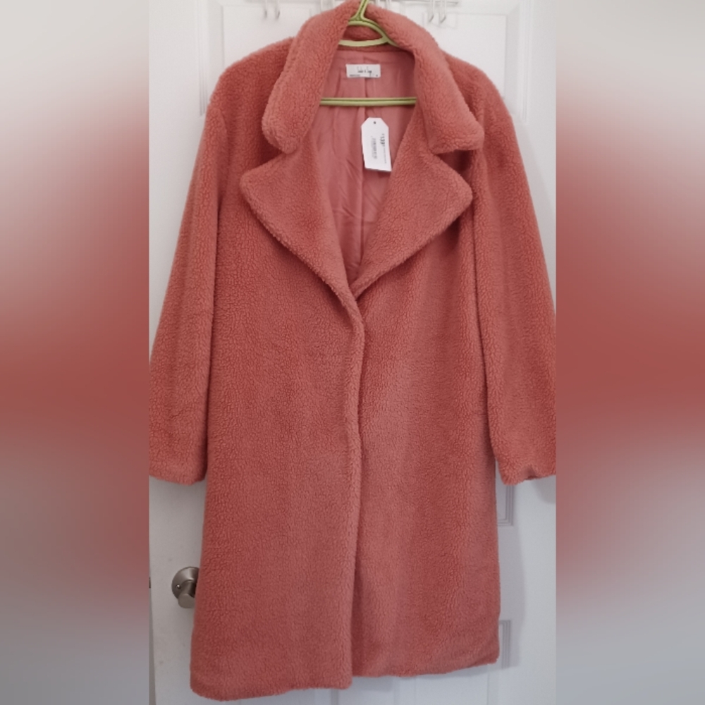 Sadie & Sage Coral Teddy Jacket